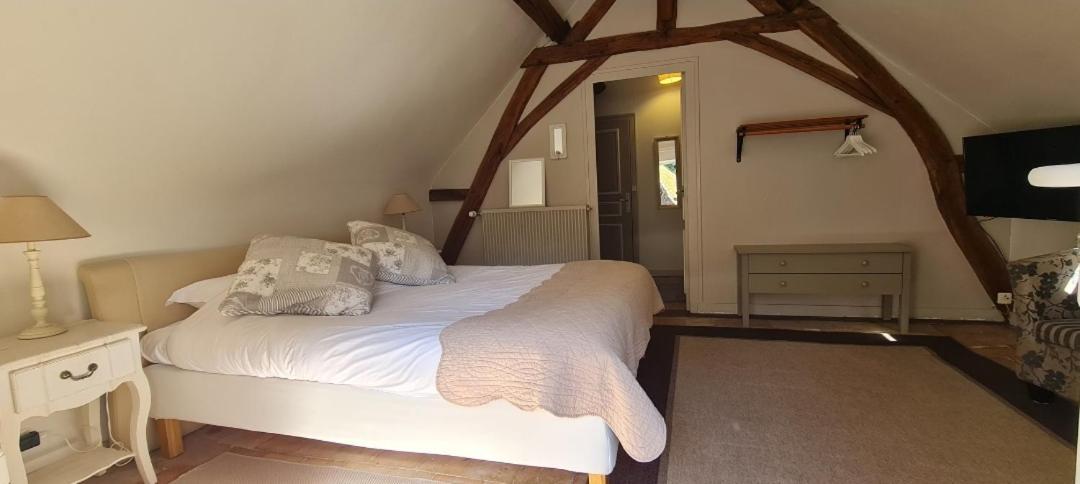 Au Clos Du Coteau, Chambres D'Hotes Crotelles Εξωτερικό φωτογραφία